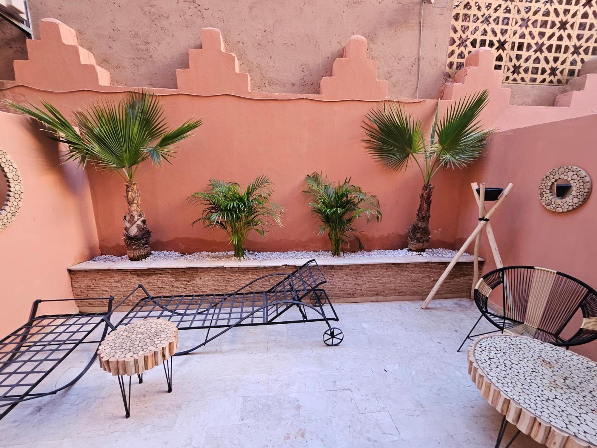 Charmant Duplex Au Coeur De Gueliz, Quartier Haut De Gamme De Marrakech มาร์ราเกช ภายนอก รูปภาพ